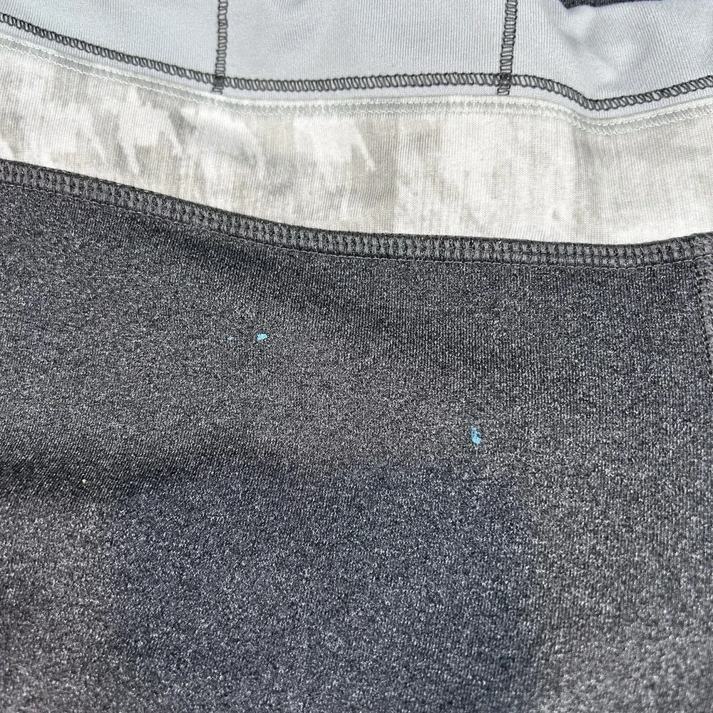 North Face Charcoal Grey Flare Yoga Pants Women's Small - Picture 11 of 11